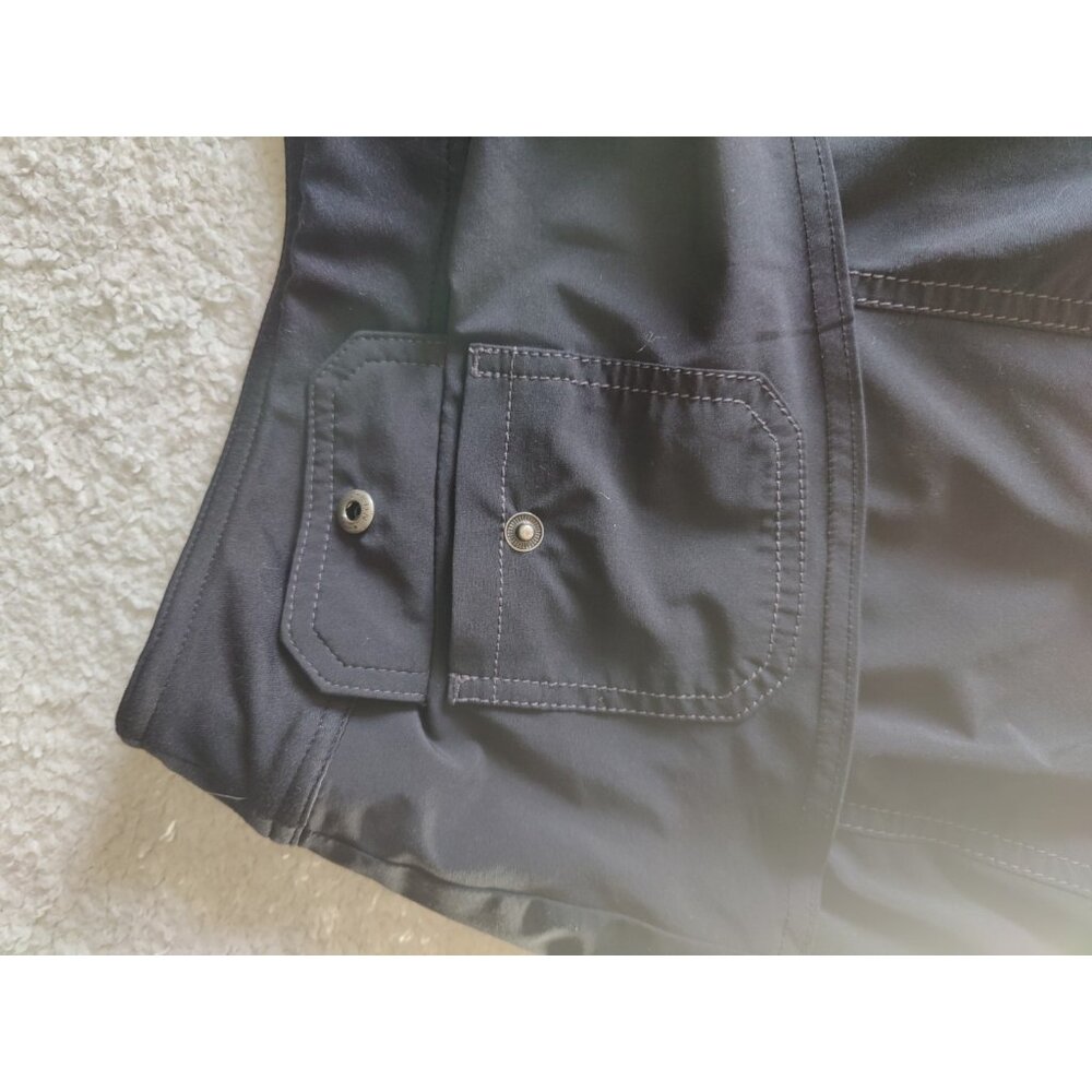Athleta Black Flare Skort Shorts W Key Pocket Mid Rise 8P Waist 30 - Picture 4 of 7